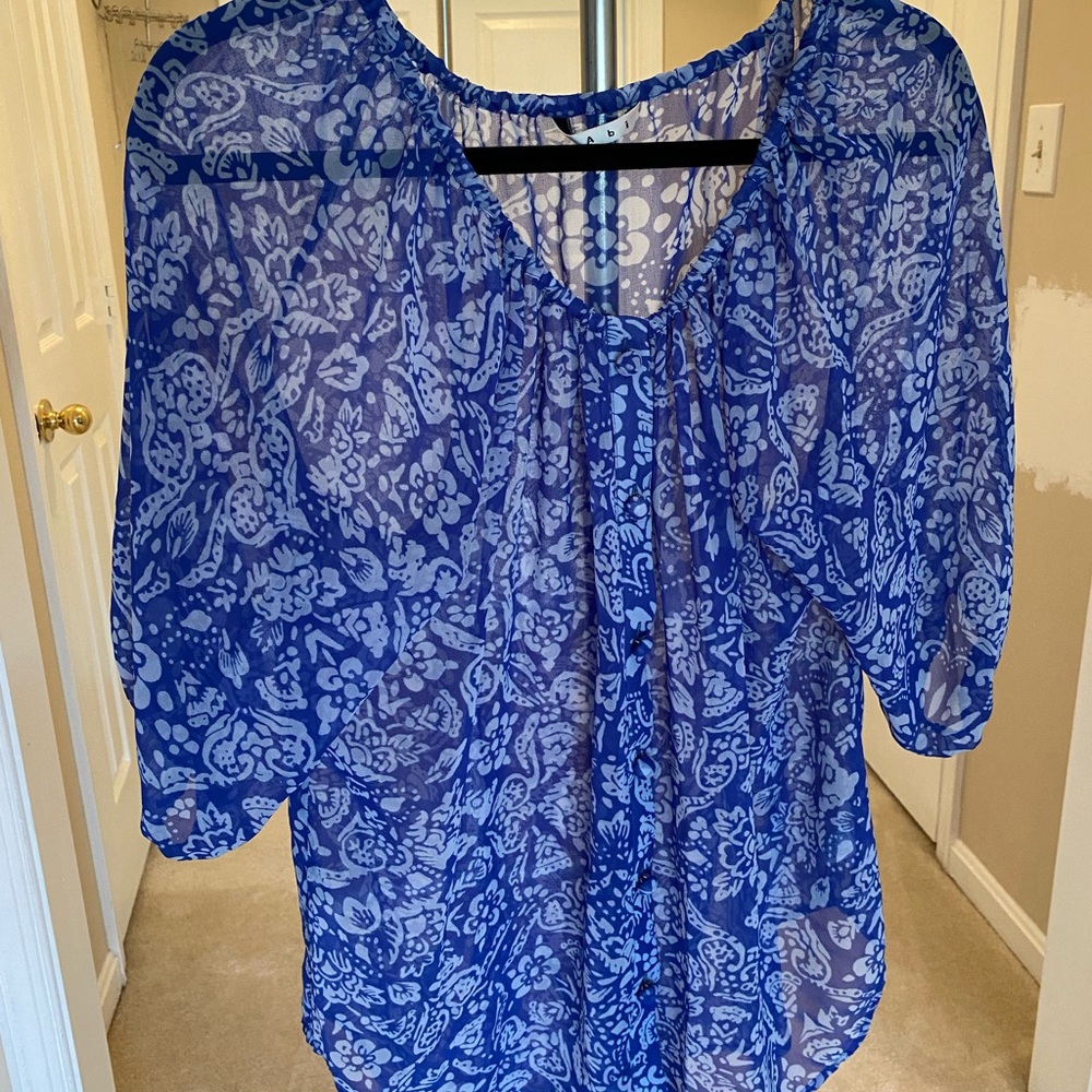 CAbi Sheer Blue Pillow Sleeve Top (S, VGUC)